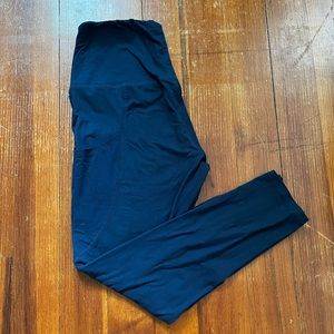 Teal capri workout leggings with pockets